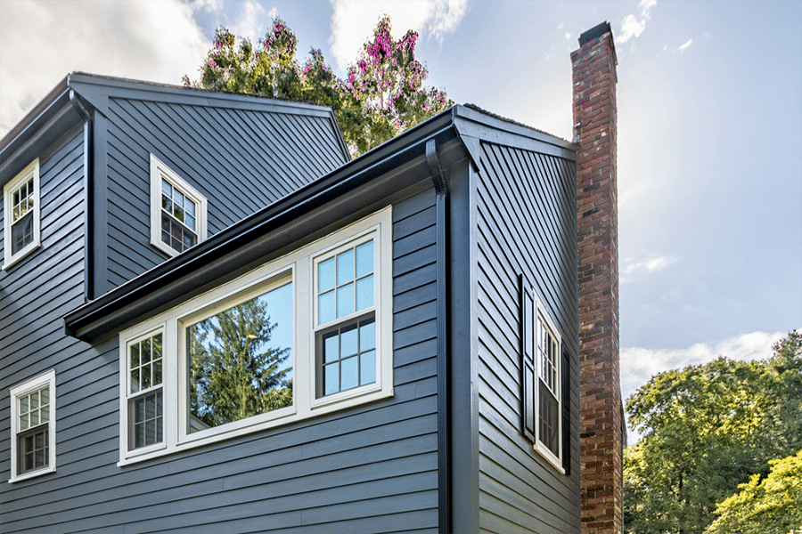 Fiber Cement vs Wood Siding: Pros and Cons for Midwest Homes